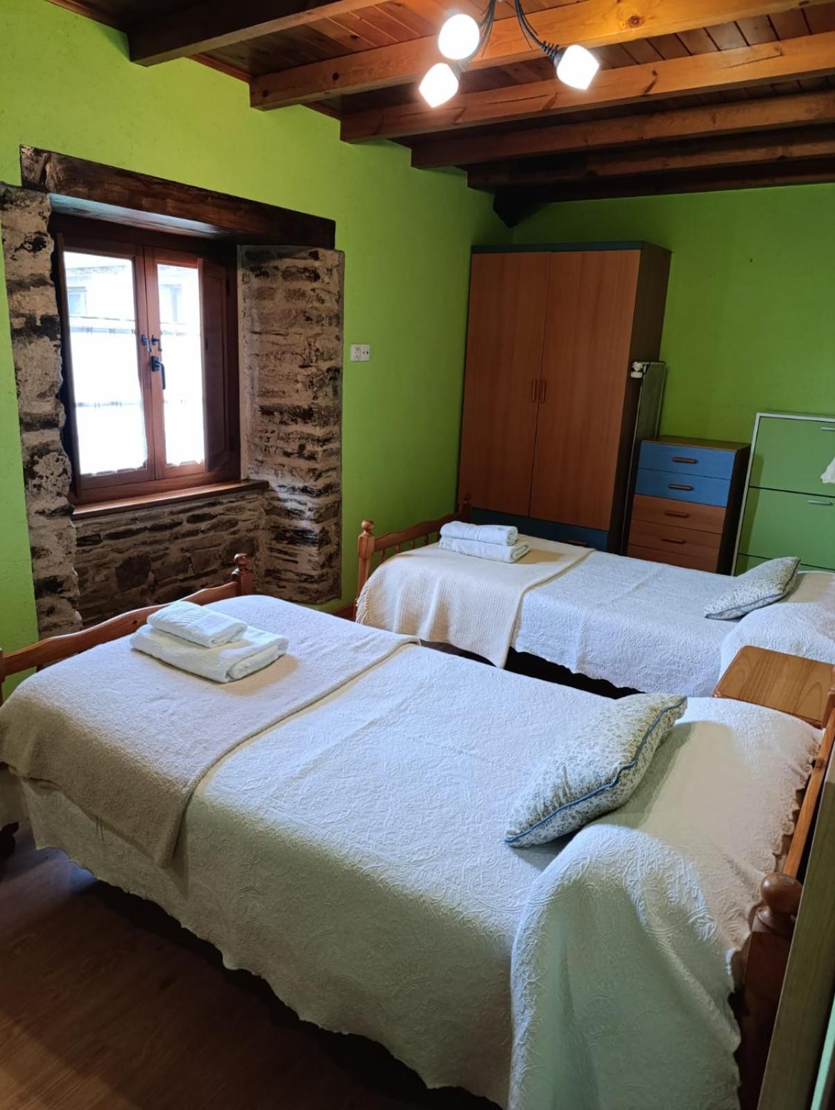 Apartamentos Rio Eo San Tirso de Abres Exteriör bild